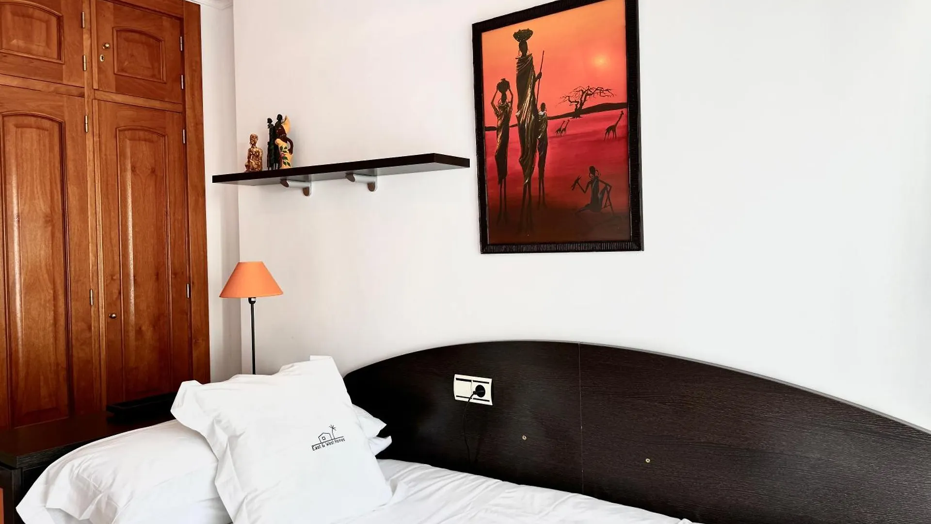El Arenal Townhouse By The Beach With Swimming Pool Ii- Eaw Homes Marbella Casa vacanze