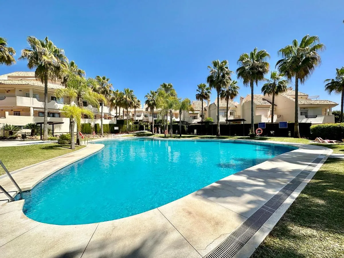 El Arenal Townhouse By The Beach With Swimming Pool Ii- Eaw Homes Marbellac Hébergement de vacances